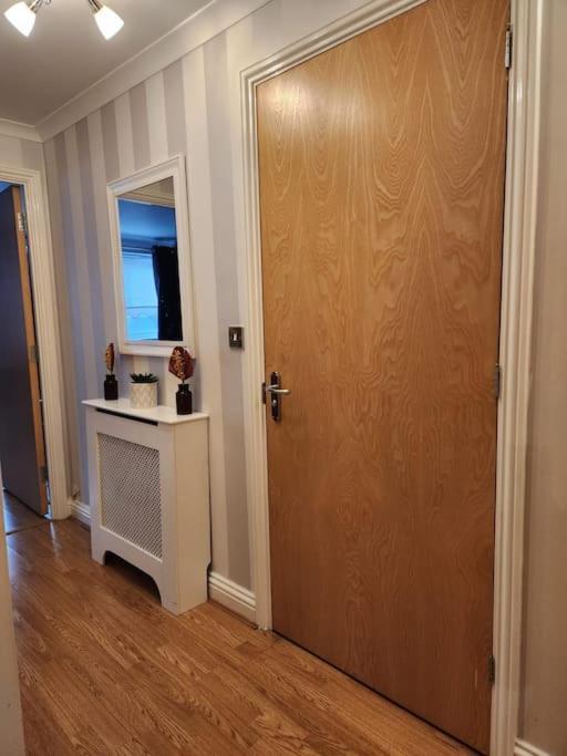 Rgm Hatfield 2 Bedroom Apartment エクステリア 写真